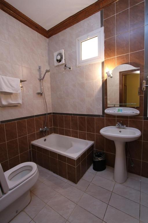 Raoum Inn Arar Værelse billede